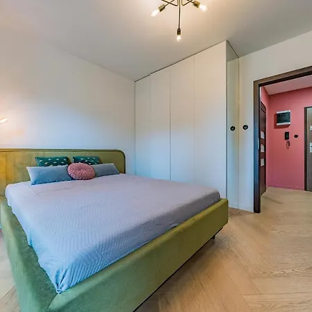 Apartment Hello Chmielna With Private Parking And Balcony *
