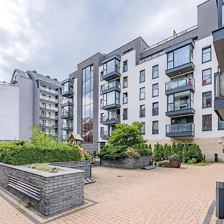 Apartment Hello Chmielna With Private Parking And Balcony